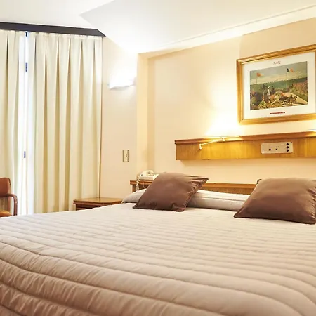 Primacy Hotel-2
